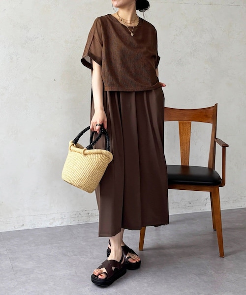 un dix cors（アンディコール）の「メッシュプルオーバー×ショルダータックワンピース（ワンピース・レディース・ブラック/グレージュ/ブラウン・F）」の2枚目の写真