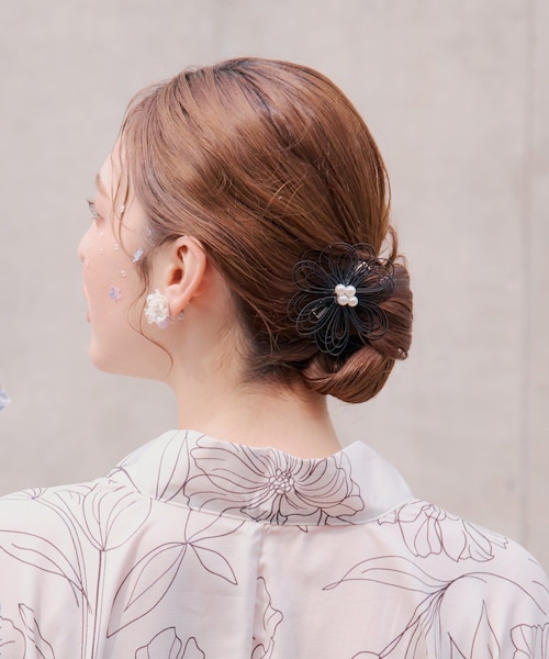 Lattice(Lattice)の「【浴衣におすすめ】お花水引きクリップ(バレッタ/ヘアクリップ・レディース・ホワイト/ピンク/ブルー/ブラック・FREE)」の2枚目の写真