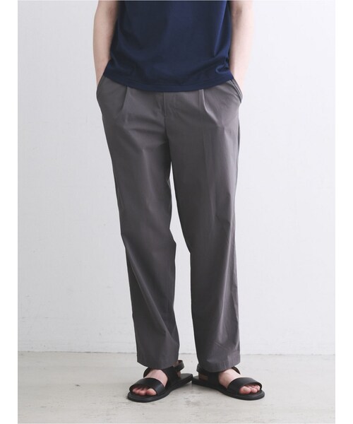 three dots(スリードッツ)の「トラベルライン ツータックパンツ(その他・black/charcoal/navy)」の9枚目の写真