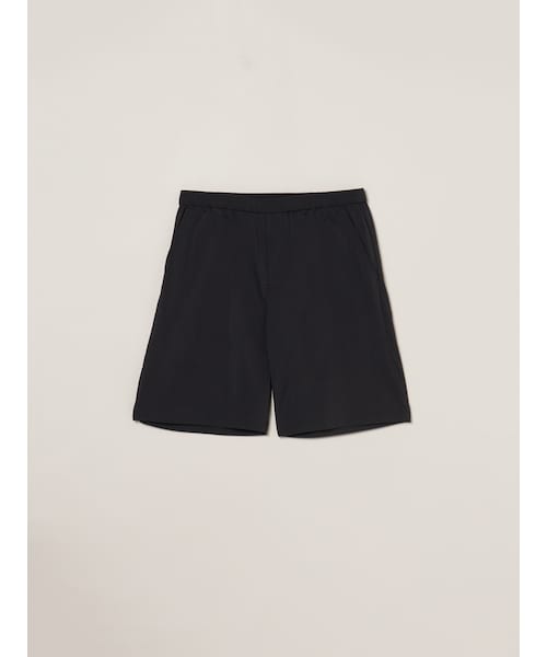 three dots(スリードッツ)の「トラベルライン ショートパンツ(その他・black/charcoal/navy)」の1枚目の写真