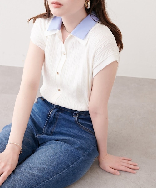 natural couture（ナチュラルクチュール）の「衿付きケーブルノースリカーデ風TOPS（ニット/セーター・レディース・グレイッシュベージュ/オフホワイト/その他1/ネイビー/ピンク/ライトグレー・FREE）」の2枚目の写真