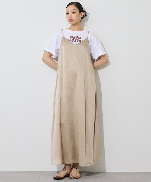 Whim Gazette（ウィムガゼット）の「顔料染めツイルキャミワンピース（ワンピース・レディース・ライトグレー/ベージュ・F）」の2枚目の写真