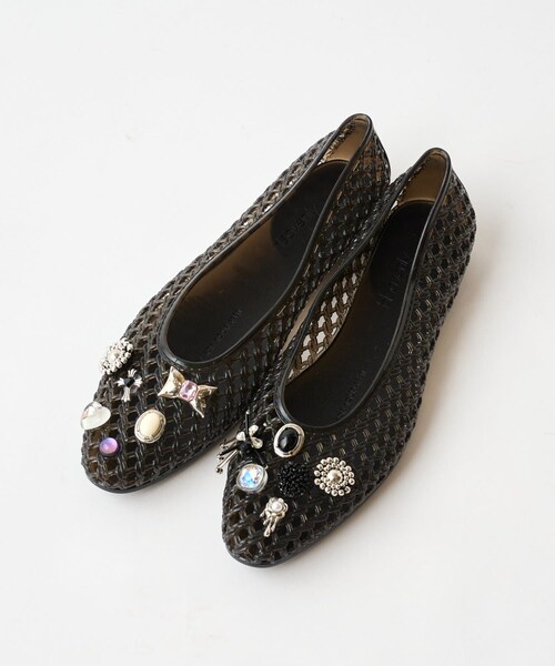 BEARDSLEY(ビアズリー)の「ビジュークリアパンプス《HEAVENLY JELLY》(その他シューズ・レディース・ブラック・39/36/37/40/38)」の1枚目の写真