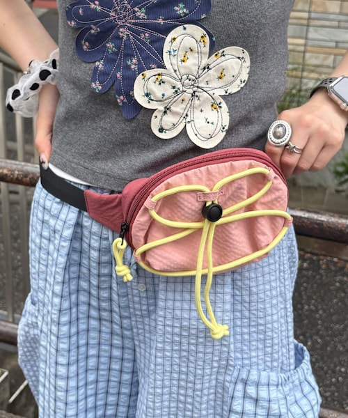 CIAOPANIC(チャオパニック)の「バイカラーコードウエストBAG(ボディバッグ/ウエストポーチ・レディース・イエロー/ピンク/ブルー・ONE)」の3枚目の写真