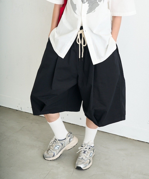 CIAOPANIC TYPY（チャオパニックティピー）の「タックハーフボリュームワイドパンツ/WEB限定カラー・サイズあり（チノパンツ・レディース・ベージュ/ブラック/サンドベージュ/カーキ・XXL/M/L）」の2枚目の写真