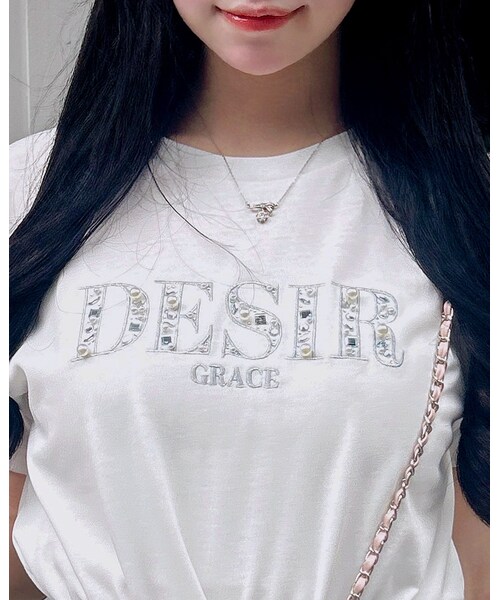 INGNI(イング)の「ビジューロゴ刺繍Tシャツ(トップス・レディース・オフホワイト/クロ/ライトピンク・M)」の5枚目の写真