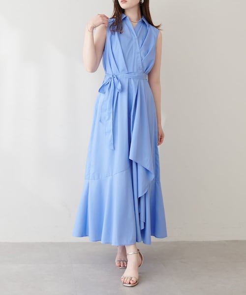 natural couture(ナチュラルクチュール)の「アシンメトリーヘムシャツワンピース(シャツワンピース・レディース・ブラック/ネイビー/イエロー/ブルー・FREE)」の3枚目の写真