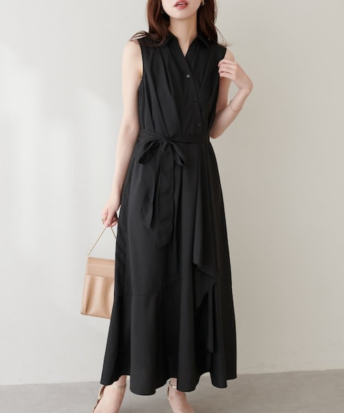natural couture(ナチュラルクチュール)の「アシンメトリーヘムシャツワンピース(シャツワンピース・レディース・ブラック/ネイビー/イエロー/ブルー・FREE)」の1枚目の写真