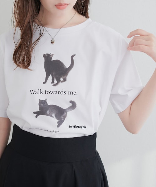 natural couture（ナチュラルクチュール）の「アソートCATフォトT（Tシャツ/カットソー・レディース・スミクロ/オフホワイト/その他1・FREE）」の2枚目の写真