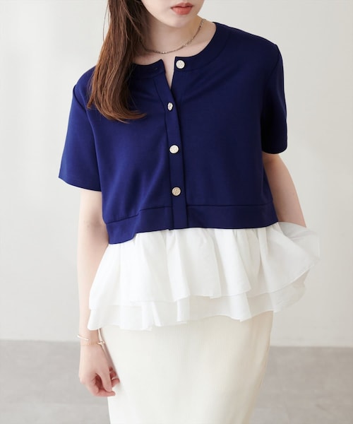 natural couture(ナチュラルクチュール)の「ソフトダンボールドッキングペプラムTOPS(Tシャツ/カットソー・レディース・ネイビー/オフホワイト/ブラック/ブラウン・FREE)」の1枚目の写真