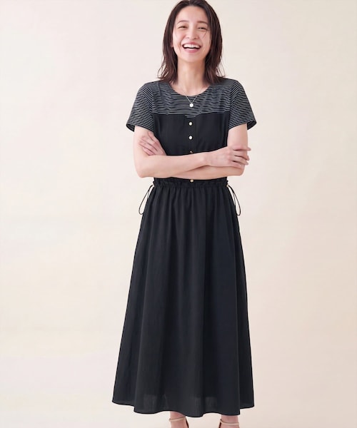natural couture(ナチュラルクチュール)の「ナイロンドッキングワンピース(ワンピース・レディース・ブラック/ネイビー/オフホワイト・FREE)」の1枚目の写真