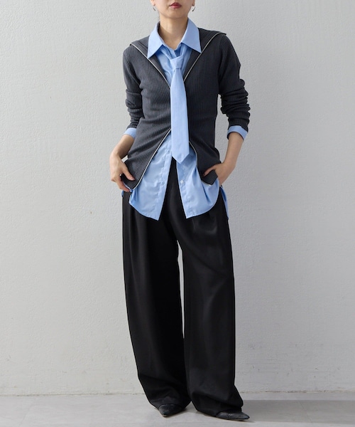 GALLARDAGALANTE(ガリャルダガランテ)の「【2026AW Debut】【UNFORM】カシミヤ混ジップリブニット(ニット/セーター・レディース・アイボリー/ネイビー/ブラック/チャコールグレー・F)」の3枚目の写真