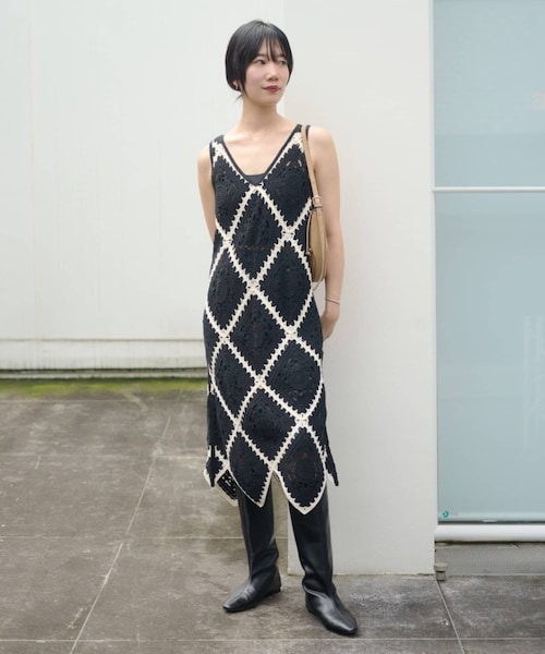SHENERY(シーナリー)の「【Her Edit】クロシェチュニックワンピース(チュニック・レディース・ブラック・F)」の1枚目の写真