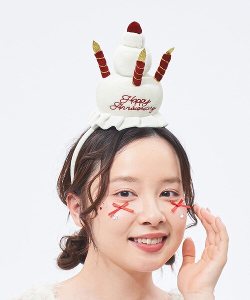 3coins(3coins)の「ケーキカチューシャ/Let's have a Party!(カチューシャ・アイボリー・FREE)」の1枚目の写真