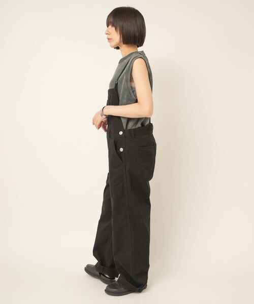 RNA-N(アールエヌエーエヌ)の「【9月中旬納期】O0760 THIN STRAP OVERALLS(オールインワン・サロペット・レディース・黒/ストーンウォッシュ/オールド加工)」の7枚目の写真