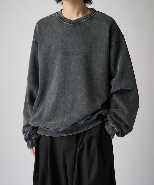 Lui's(ルイス)の「アシッドウォッシュVネックスウェットプルオーバー(Tシャツ/カットソー・メンズ・ブラック/ブラウン・M/S)」の1枚目の写真