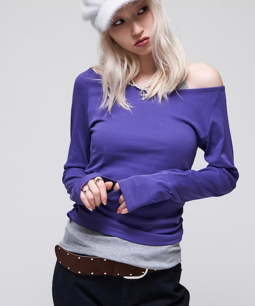 WHO'S WHO gallery(フーズフーギャラリー)の「【WEB限定】【SLOPPY】バックオープンギャザートップス(Tシャツ/カットソー・レディース・オフホワイト/スカイブルー/パープル/ブラウン/ブラック・F)」の5枚目の写真