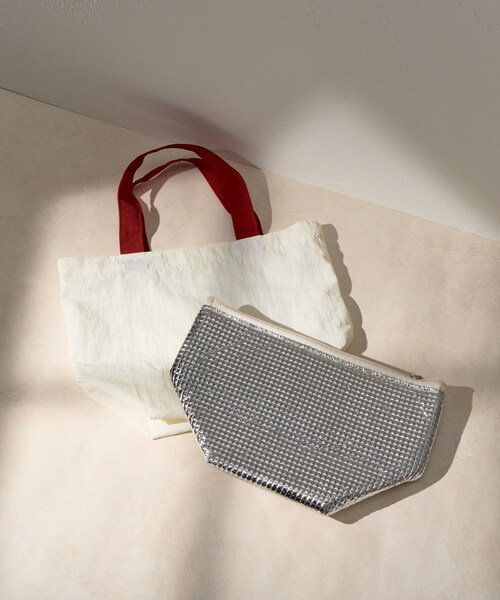 Lattice(Lattice)の「【保温/保冷/撥水加工】保冷ポーチ付きミニトートバッグ(バッグ・レディース・パープル/ライトイエロー/アイボリー/ブラウン・FREE)」の2枚目の写真