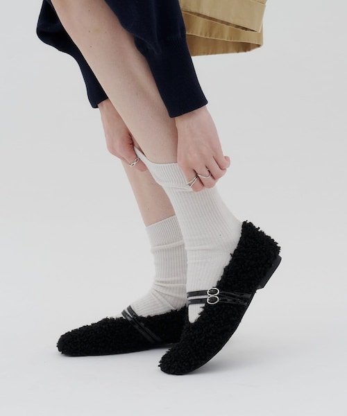 CIAOPANIC TYPY（チャオパニックティピー）の「かかと柔らかボアベルトメリージェーン（その他シューズ・レディース・ブラウン/ブラック・S/M/XL/L）」の2枚目の写真