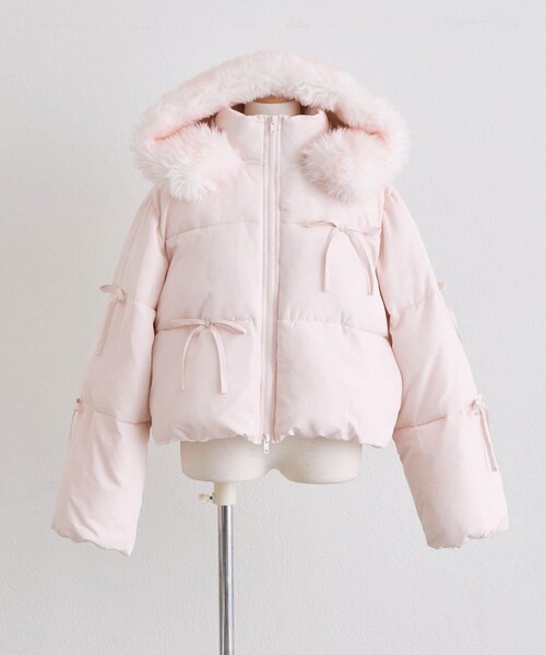 OLIVE des OLIVE(オリーブデオリーブ)の「Snow fur ショートエコダウン(ジャケット/アウター・レディース・アイボリー/オフホワイト/ピンク/ブラック・FREE)」の4枚目の写真