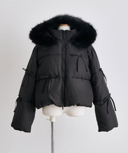 OLIVE des OLIVE(オリーブデオリーブ)の「Snow fur ショートエコダウン(ジャケット/アウター・レディース・アイボリー/オフホワイト/ピンク/ブラック・FREE)」の3枚目の写真