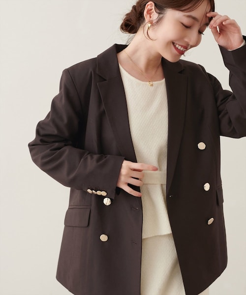natural couture(ナチュラルクチュール)の「べこべこ金釦テーラージャケット(テーラードジャケット・レディース・ネイビー/ベージュ/その他1/ブラウン・FREE)」の2枚目の写真