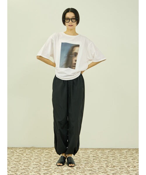 VICKY(ビッキー)の「ひんやりフォトTシャツ(トップス・レディース・オフホワイト/ホワイト系その他/アイボリー・M)」の11枚目の写真