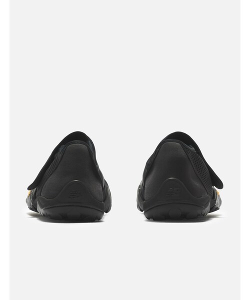 NEW BALANCE(ニューバランス)の「MT2(その他・メンズ・other・US 4 ""/ W 5.5/US 4.5 ""/ W 6/US 5 ""/ W 6.5/US 5.5 ""/ W 7/US 6 ""/ W 7.5/US 6.5 ""/ W 8/US 7 ""/ W 8.5/US 7.5 ""/ W 9/US 8.5 ""/ W 10/US 9 ""/ W 10.5/US 8 ""/ W 9.5/US 9.5 ""/ W 11/US 10 ""/ W 11.5/US 10.5 ""/ W 12)」の3枚目の写真