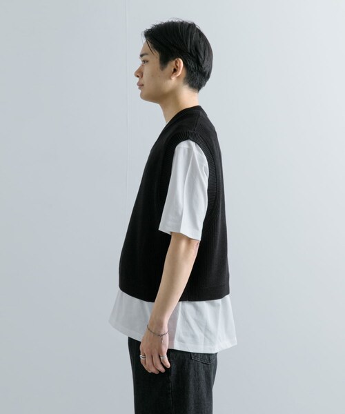 SENSE OF PLACE by URBAN RESEARCH（センスオブプレイスバイアーバンリサーチ）の「アゼアミクロップドニットベスト（ベスト・メンズ・BLACK/GRAY・M/L）」の18枚目の写真