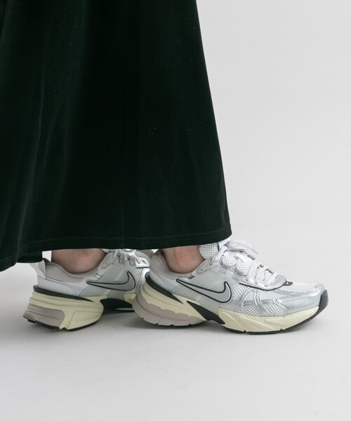 NIKE　V2K ラン