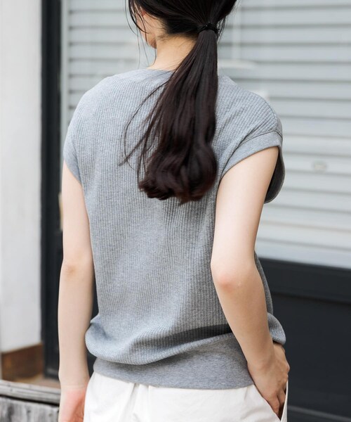 URBAN RESEARCH DOORS（アーバンリサーチドアーズ）の「FORK&SPOON　変形ワッフルノースリーブプルオーバー（Tシャツ/カットソー・レディース・IVORY/GRAY/OFFxNVY/CAMxIVO・1）」の19枚目の写真