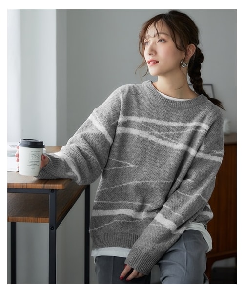 nissen（ニッセン）の「配色ジャガードオーバーサイズニット＜大きいサイズ有＞（ニット/セーター・レディース・オレンジ系/チェック:オレンジ系/サックス系/サックス系(チェック)/ネイビー系/チェック:ネイビー系/黒系/黒系(チェック)/ブロック:オレンジ系/サックス系(ブロック)/ブロック:グリーン系/チェック:モカ系/ニュアンス:グレー系/ニュアンス:ベージュ系/ニュアンス:黒系・S~M/L~LL/3L~4L/5L~6L/8L/10L）」の9枚目の写真