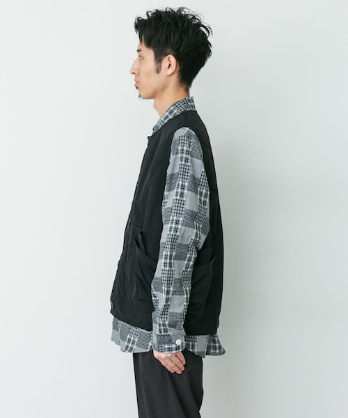 URBAN RESEARCH DOORS（アーバンリサーチドアーズ）の「SASSAFRAS　OVERGROWN HIKER VEST（ベスト・メンズ・NAVY/BLACK・M/L）」の6枚目の写真