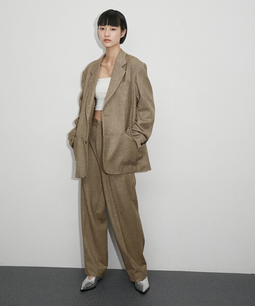 ADAM ET ROPE'（アダムエロペ）の「【公式サイト限定】【セットアップ対応】〈ADMERP〉ヘリンボンスラックス（スラックス・レディース・ブラウン・0.1/3.4）」の22枚目の写真