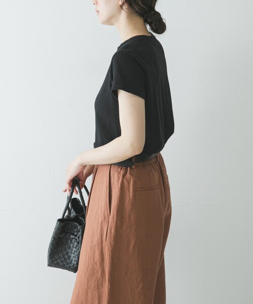 URBAN RESEARCH（アーバンリサーチ）の「HANES　2P クルーネックTシャツ（Tシャツ/カットソー・レディース・BEG/WHT/ASSORT・M）」の17枚目の写真