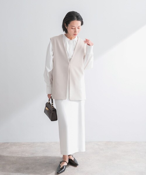 URBAN RESEARCH ROSSO（アーバンリサーチロッソ）の「ストレッチツイルジレ（ベスト・レディース・L.BEIGE/BLACK・Free）」の21枚目の写真