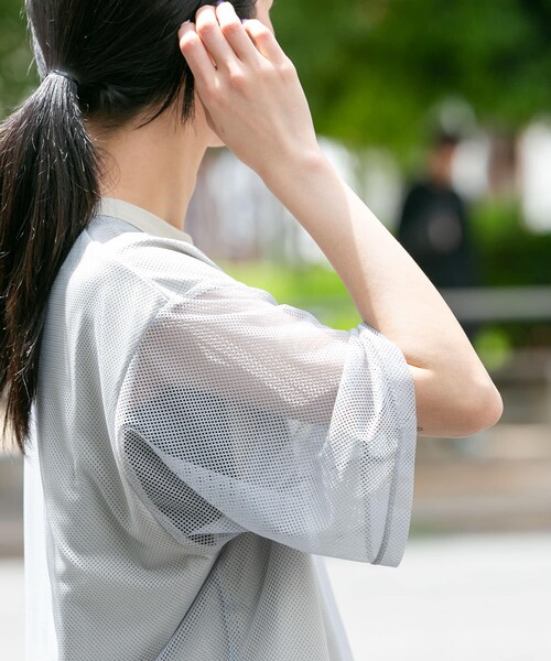 EKAL(エカル)の「『UR TECH ひやサラクール』メッシュレイヤードT-SHIRTS(Tシャツ/カットソー・レディース・ホワイト/グレー/ネイビー/レンガー・One)」の15枚目の写真