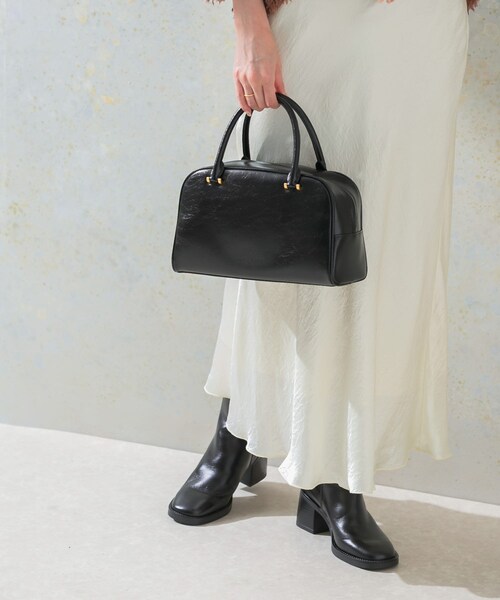URBAN RESEARCH ROSSO（アーバンリサーチロッソ）の「LUMEN　BASE TOTE BAG（ボストンバッグ・レディース・softblack/mistywhite・FREE）」の2枚目の写真