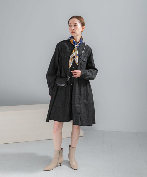 URBAN RESEARCH ROSSO（アーバンリサーチロッソ）の「『別注』Wrangler×ROSSO　WESTERN MINI DRESS（ワンピース・レディース・C00 ブルー/C01 ブラック・M）」の7枚目の写真