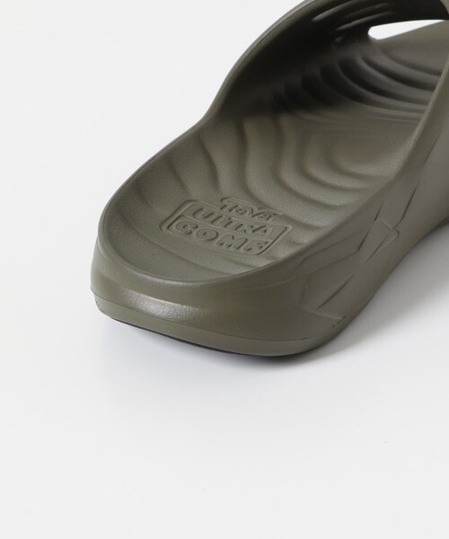 URBAN RESEARCH DOORS(アーバンリサーチドアーズ)の「Teva APRETRAIL SLIDE(サンダル・メンズ・BLACK/BIRCH/DARK OLIVE・26/27/28)」の19枚目の写真