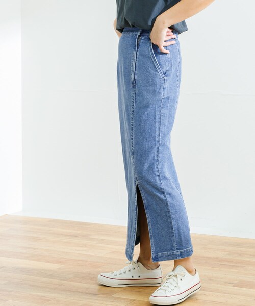 URBAN RESEARCH（アーバンリサーチ）の「綿麻デニムタイトスカート（デニムスカート・レディース・INDIGO/L.BLUE・36/38）」の21枚目の写真