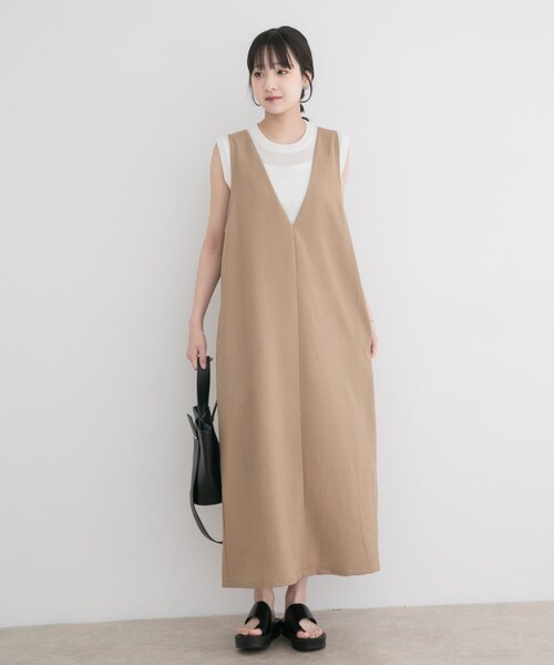 ITEMS URBANRESEARCH(アイテムズ アーバンリサーチ)の「『イージーケア/接触冷感/UVカット』SMOOTH LINEN TOUCH ジャンスカ(ジャンパースカート・レディース・CHA/CML・Free)」の15枚目の写真