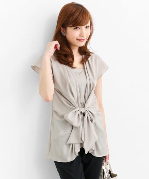 URBAN RESEARCH ROSSO（アーバンリサーチロッソ）の「前リボンブラウス（シャツ/ブラウス・レディース・LIGHT GRAY/BEIGE/NAVY・FREE）」の8枚目の写真