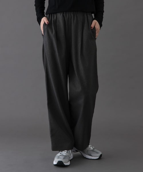 URBAN RESEARCH DOORS(アーバンリサーチドアーズ)の「FORK&SPOON ラナテックイージーパンツ(その他パンツ・レディース・DARK NAVY/GREIGE/CHARCOAL・1/2)」の2枚目の写真