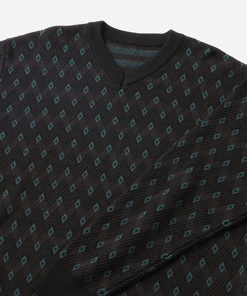 Saturdays NYC（サタデーズ ニューヨークシティ ）の「Charles Jacquard Vneck Sweater（ニット/セーター・レディース・ブラック/オリーブ・L/M/S/XL）」の13枚目の写真