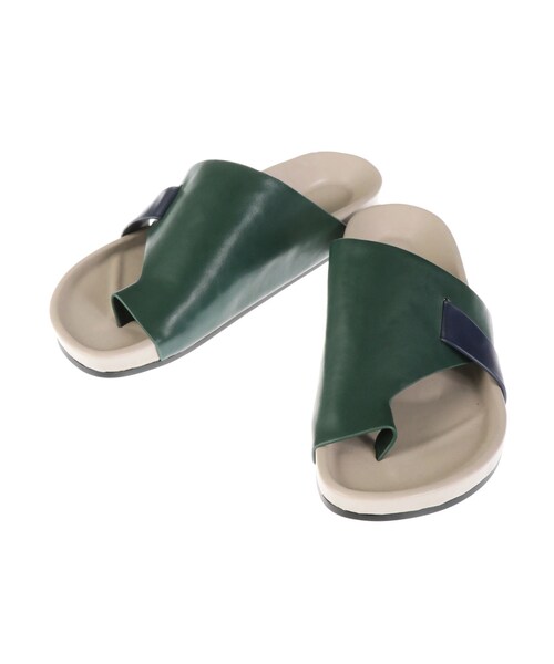 UN3D.(アンスリード)の「WIDE THONG FLAT SANDAL(その他 UN3D.(アンスリード)の「WIDE THONG FLAT SANDAL(その他