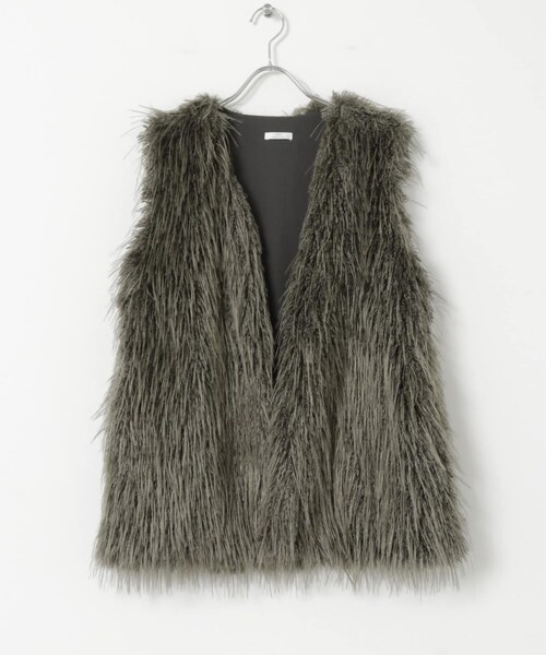 ITEMS URBANRESEARCH（アイテムズ アーバンリサーチ）の「フェイクファーベスト（テーラードジャケット・レディース・CHA/OFF・FREE）」の15枚目の写真