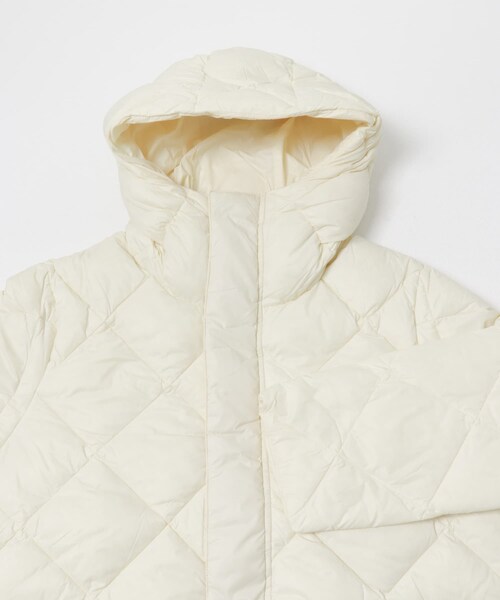 ITEMS URBANRESEARCH（アイテムズ アーバンリサーチ）の「TAION　HOOD DOWN JACKET（その他アウター・レディース・BLK/OFF/D.CHOCO・M/L/XL）」の11枚目の写真