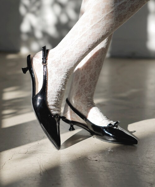 VIS（ビス）の「スリングバックリボンミュール（パンプス・レディース・ブラック/シルバー・L/M/S）」の6枚目の写真