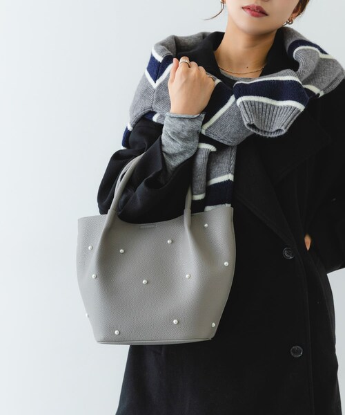 RODE SKO（ロデスコ）の「インバッグ付パールバッグ（ハンドバッグ・レディース・BLACK/GRAY・one）」の20枚目の写真